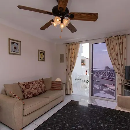 Apartment Los Diamantes 22 - Two Bed Penthouse With Sea Los Cristianos (Tenerife)